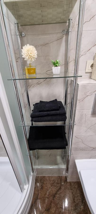 A. G. Central Apartaments Šiauliai Eksteriør billede