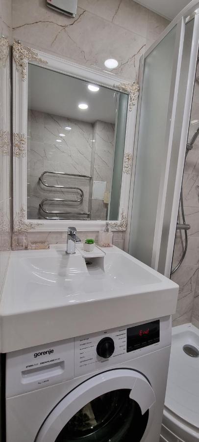 A. G. Central Apartaments Šiauliai Eksteriør billede